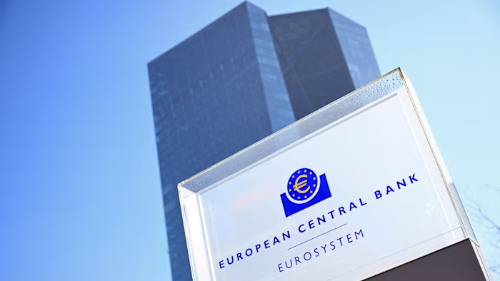 European Shares Dip Ahead of ECB Decision; Tech & Auto Stocks Show Mixed Moves